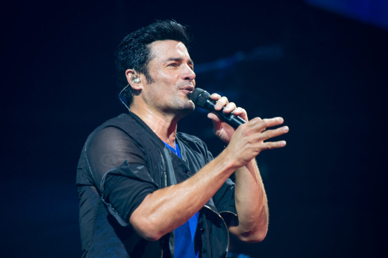 La explosión latina de Chayanne en Chile applauss